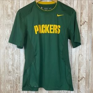 Green Bay Packers NFL Apparel Dri Fit Short Sleeve Shirt Size Small